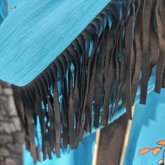 John Moon Texas cowgirl XXL Button down western top with fringe.  Teal/black - Picture 3 of 16